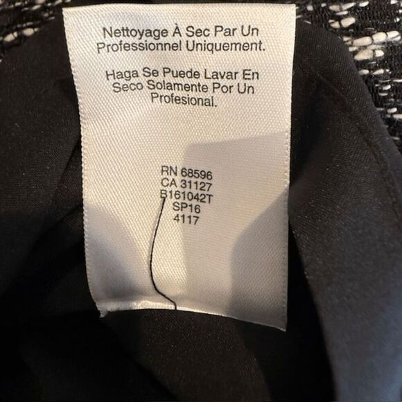 DKNY Tweeded Black Mini Skirt Side Zip Professional Classy Size 6 - Picture 6 of 9